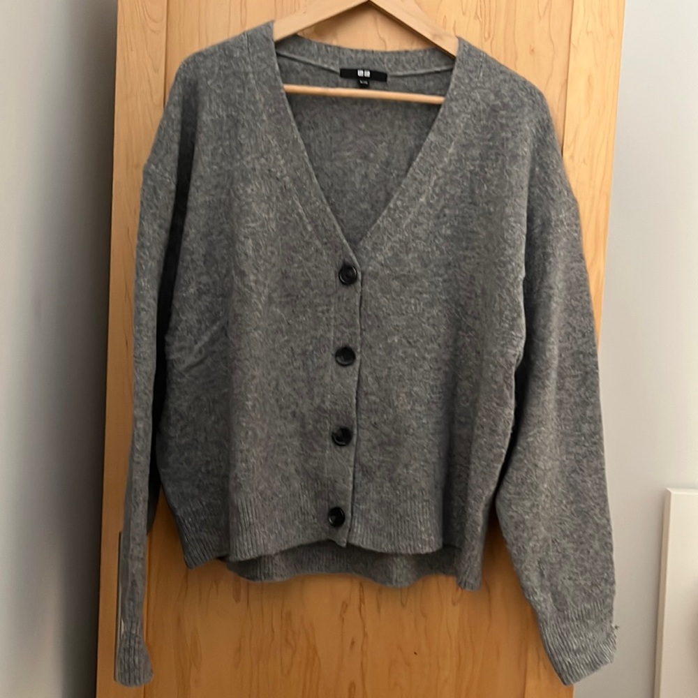 Uniqlo Cardigan
